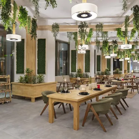 Medworld Cosmos Health & Rehabilitation Center 5*