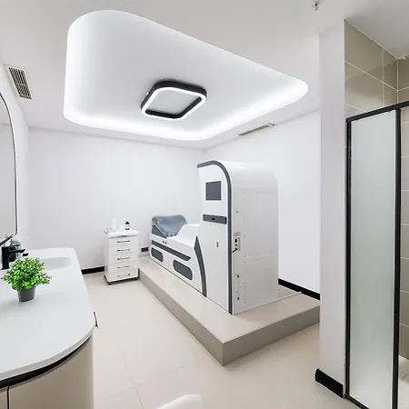酒店 Medworld Cosmos Health & Rehabilitation Center